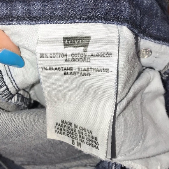 LEVI’S - Picture 5 of 5